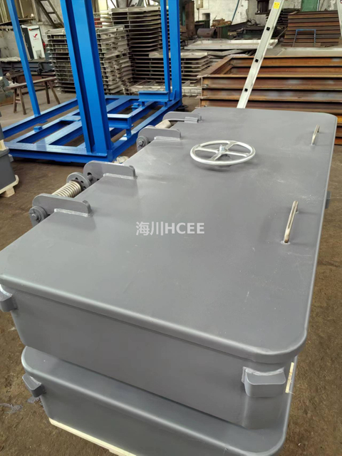 Escotilla hermética de acción rápida